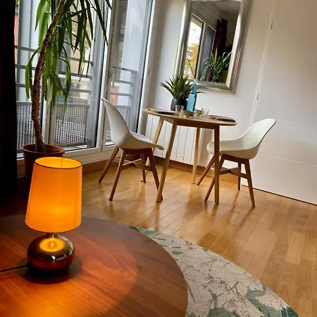 Διαμέρισμα Paris-versailles-cosy-calme-wifi