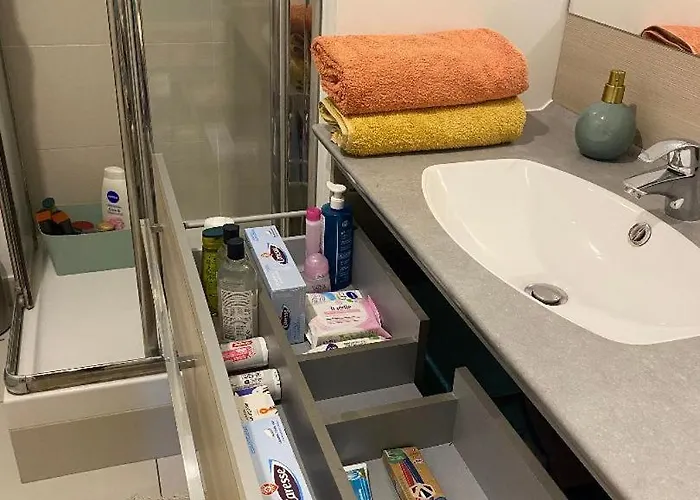 Apartment Paris-versailles-cosy-calme-wifi